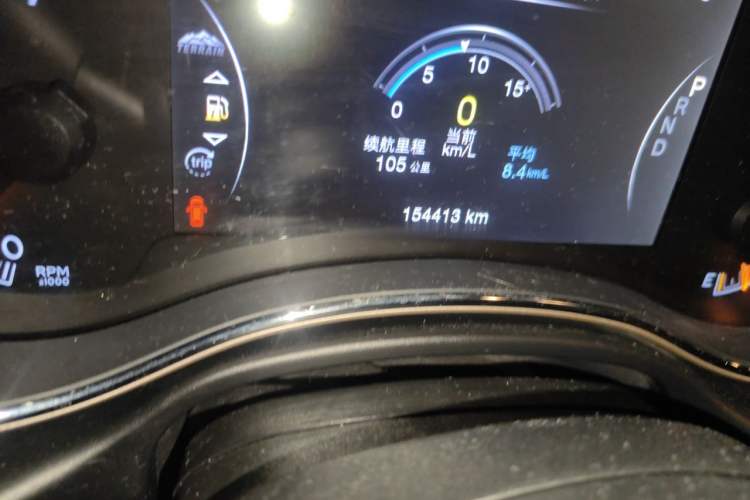 Used Jeep Grand Cherokee 2016 3.0L Comfort Navigation Edition Odometer Close Up