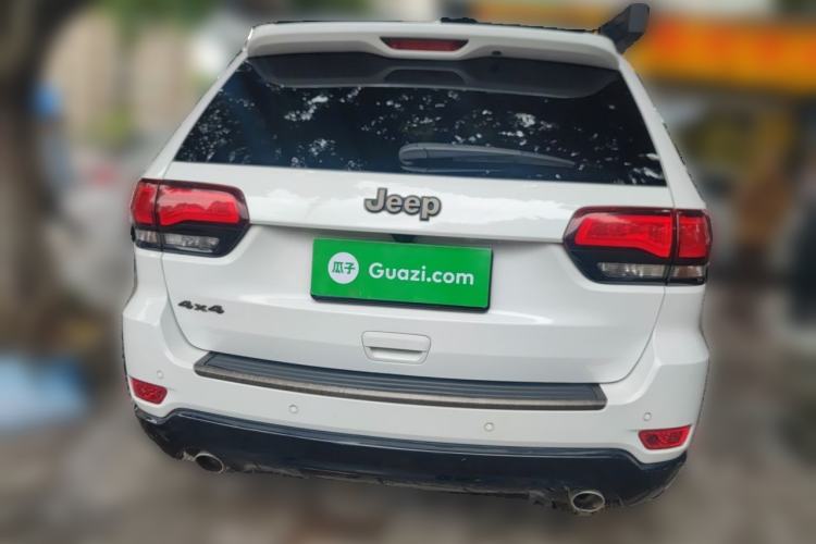 Used Jeep Grand Cherokee 2016 3.6L 75th Anniversary Tribute Edition Rear