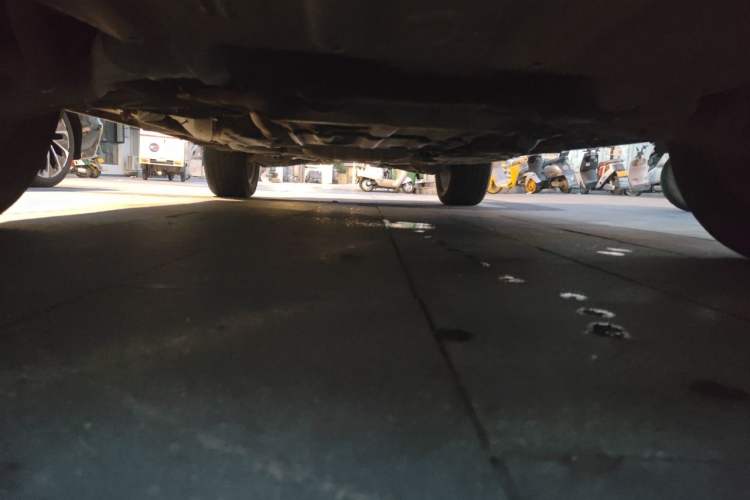 Used Jeep Grand Cherokee 2017 3.0L Comfort Navigation Edition Chassis Front