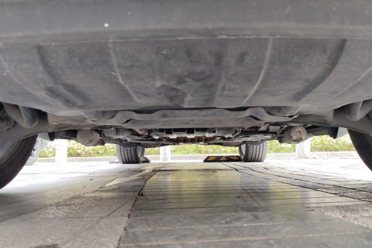 Used Jeep Grand Cherokee 2017 3.0L Elite Navigation Edition Chassis Front