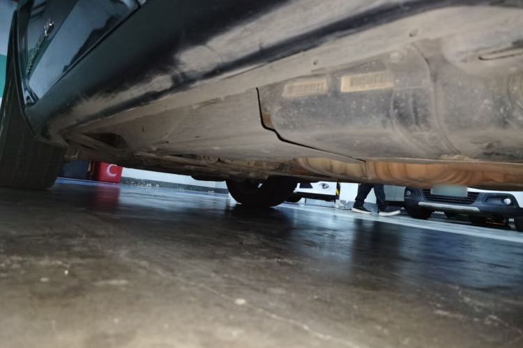 Used Jeep Grand Cherokee 2017 3.0L Elite Navigation Edition Chassis Rear Left