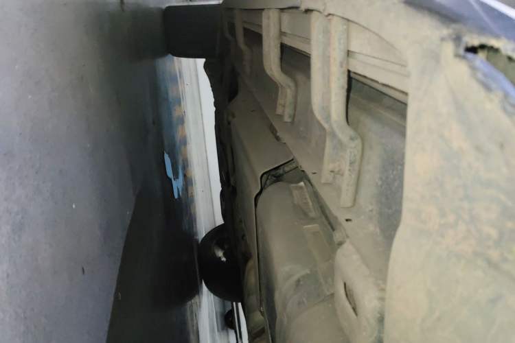 Used Jeep Grand Cherokee 2017 3.6L Elite Navigation Edition Chassis Rear Left