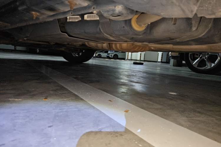 Used Jeep Grand Cherokee 2017 3.0L Comfort Navigation Edition Chassis Rear Left