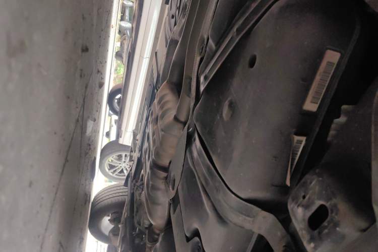 Used Jeep Grand Cherokee 2017 3.6L Luxury Navigation Edition Chassis Rear Right