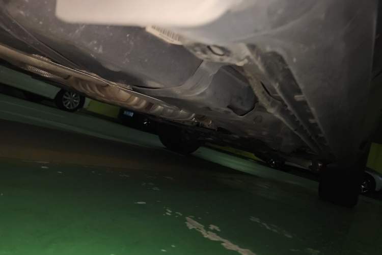 Used Jeep Grand Cherokee 2017 3.6L Elite Navigation Edition Chassis Rear Right