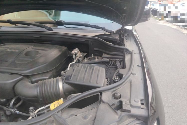 Used Jeep Grand Cherokee 2017 3.6L Luxury Navigation Edition Engine Bay Left
