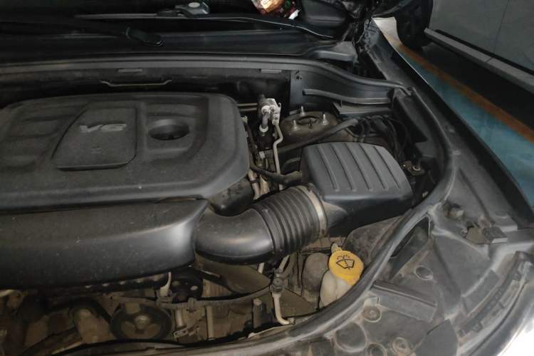 Used Jeep Grand Cherokee  Engine Bay Left