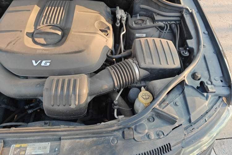 Used Jeep Grand Cherokee 2017 3.0L Comfort Navigation Edition Engine Bay Left