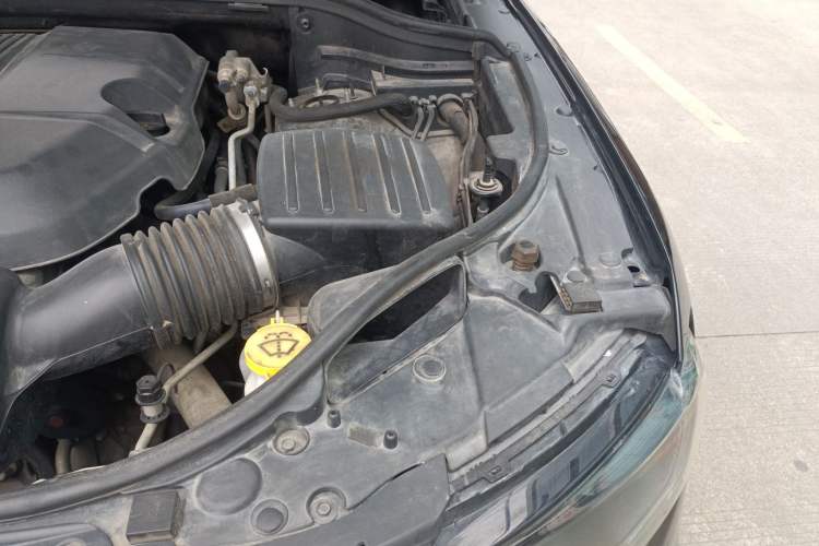 Used Jeep Grand Cherokee 2017 3.0L Comfort Navigation Edition Engine Bay Left