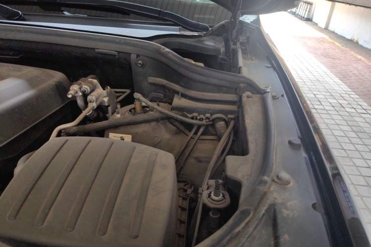 Used Jeep Grand Cherokee 2017 3.6L Elite Navigation Edition Engine Bay Left