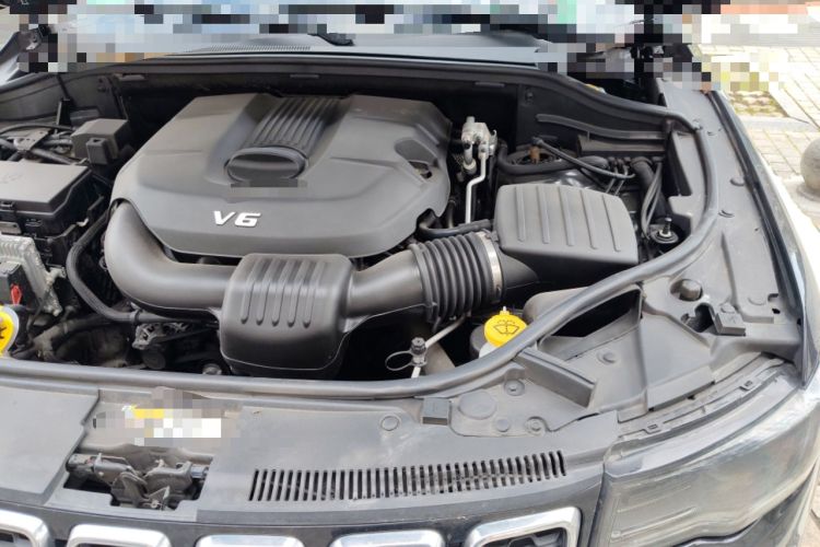Used Jeep Grand Cherokee 2017 3.0L Elite Navigation Edition Engine Bay Left