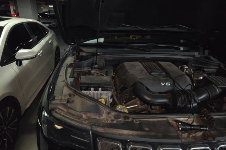 Used Jeep Grand Cherokee 2017 3.0L Comfort Navigation Edition Engine Bay Right