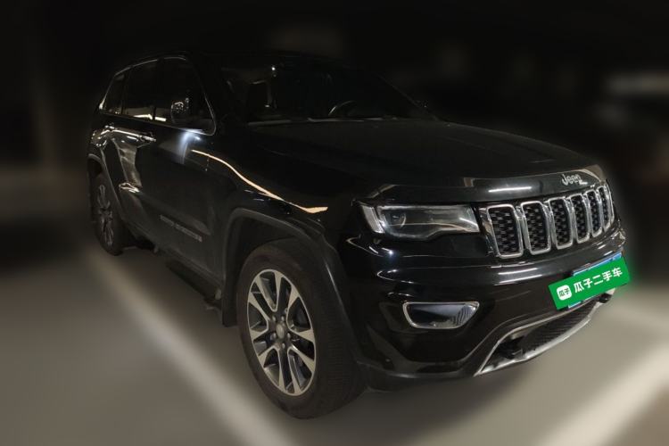 Used Jeep Grand Cherokee 2017 3.0L Elite Navigation Edition Exterior 2