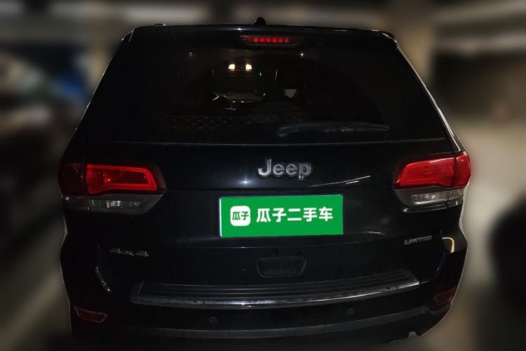 Used Jeep Grand Cherokee 2017 3.0L Elite Navigation Edition Exterior 4