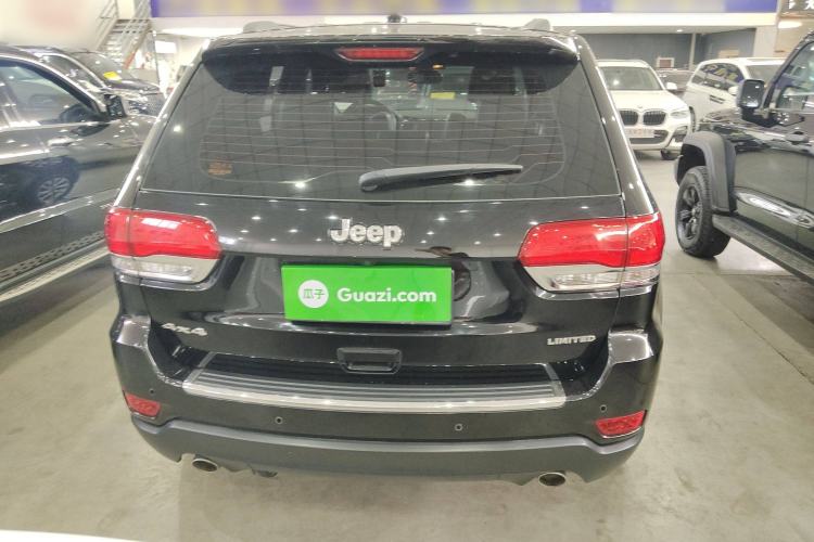 Used Jeep Grand Cherokee 2017 3.0L Elite Navigation Edition Exterior 4