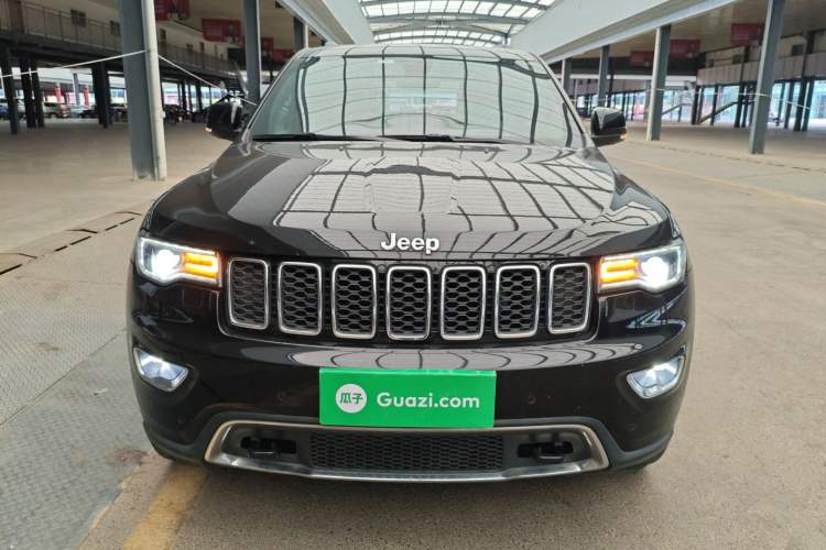 Used Jeep Grand Cherokee 2017 3.0L Comfort Navigation Edition Front