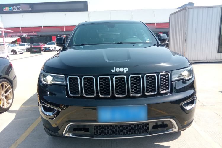 Used Jeep Grand Cherokee 2017 3.0L Comfort Navigation Edition Front