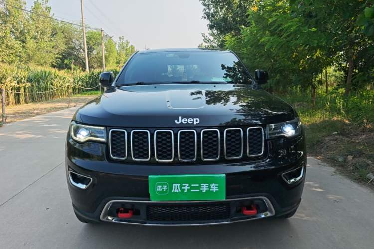 Used Jeep Grand Cherokee 2017 3.6L Elite Navigation Edition Front