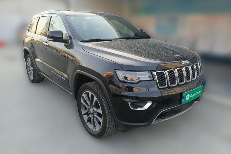 Used Jeep Grand Cherokee 2017 3.6L Elite Navigation Edition Front Right 45 Deg