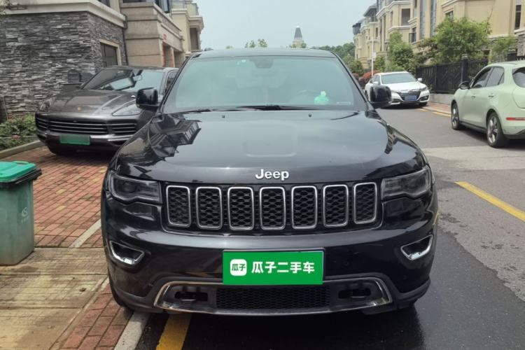 Used Jeep Grand Cherokee 2017 3.0L Comfort Navigation Edition Front