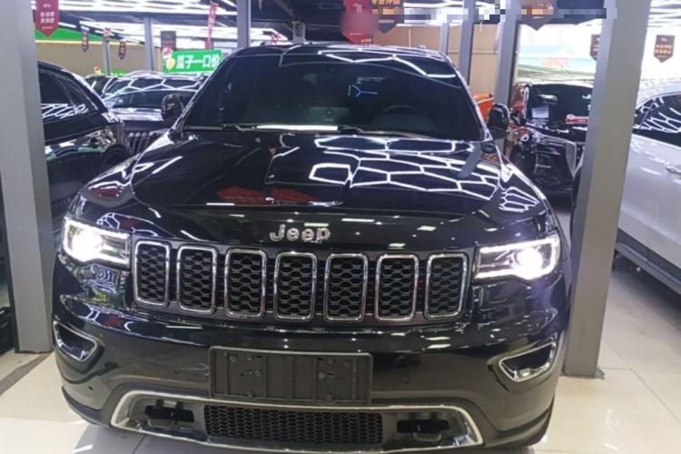 Used Jeep Grand Cherokee 2017 3.0L Elite Navigation Edition Front