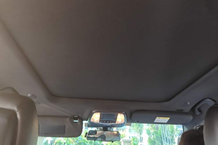 Used Jeep Grand Cherokee 2017 3.0L Comfort Navigation Edition Headliner
