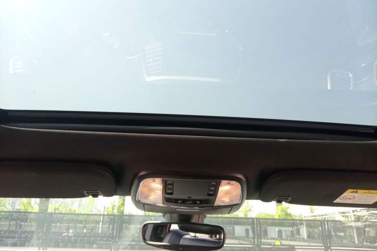 Used Jeep Grand Cherokee 2017 3.0L Comfort Navigation Edition Headliner