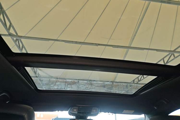 Used Jeep Grand Cherokee 2017 3.0L Comfort Navigation Edition Headliner