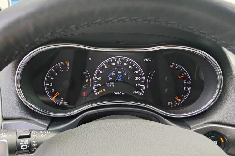 Used Jeep Grand Cherokee 2017 3.0L Elite Navigation Edition Instrument Cluster