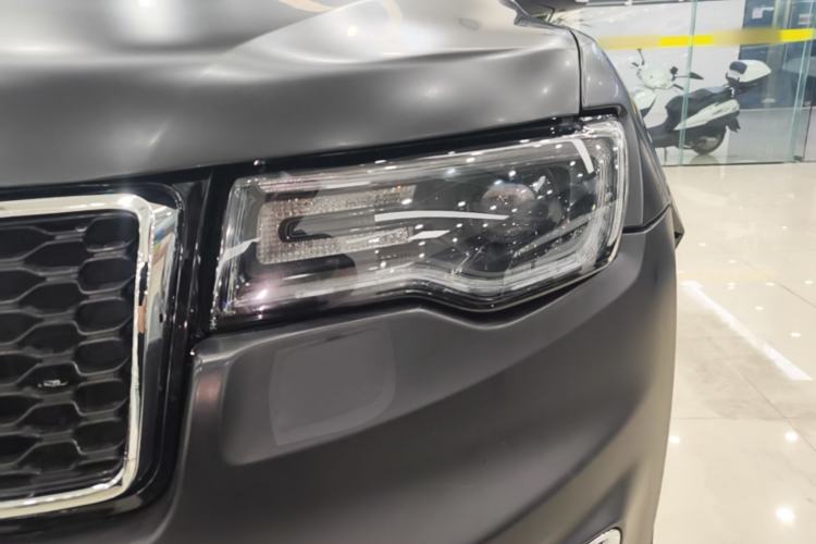 Used Jeep Grand Cherokee 2017 3.0L Elite Navigation Edition Left Front Headlight