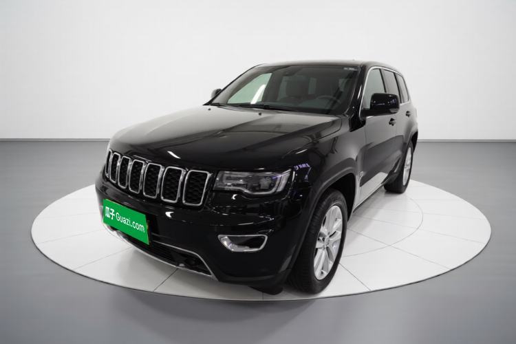 Gebrauchter Jeep Grand Cherokee 2017 3.0L Comfort Navigation Edition Guazi used car, China used car export, Used car for sale, Used  cars, Cheapest cars for sale