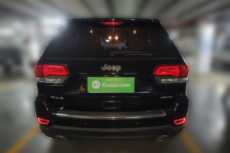 Used Jeep Grand Cherokee 2017 3.0L Elite Navigation Edition Rear