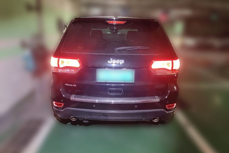 Used Jeep Grand Cherokee 2017 3.0L Comfort Navigation Edition Rear