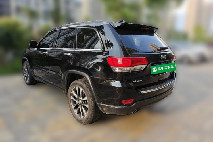 Used Jeep Grand Cherokee 2017 3.0L Comfort Navigation Edition Rear Left 45 Deg