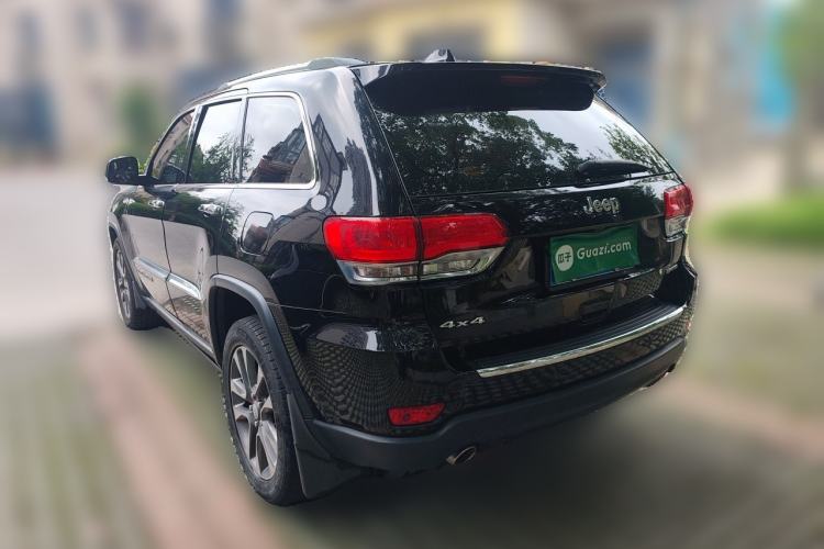 Used Jeep Grand Cherokee 2017 3.0L Comfort Navigation Edition Rear Left 45 Deg