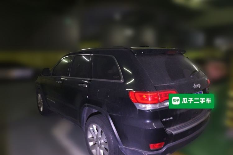 Used Jeep Grand Cherokee 2017 3.6L Elite Navigation Edition Rear Left 45 Deg