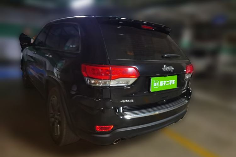 Used Jeep Grand Cherokee 2017 3.0L Elite Navigation Edition Rear Left 45 Deg