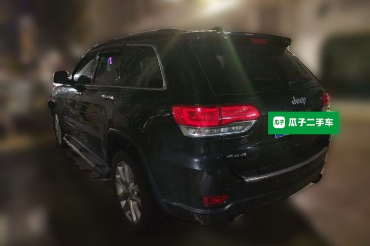 Used Jeep Grand Cherokee 2017 3.6L Elite Navigation Edition Rear Left 45 Deg