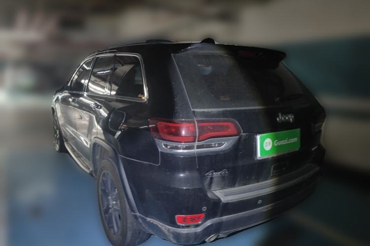 Used Jeep Grand Cherokee  Rear Left 45 Deg