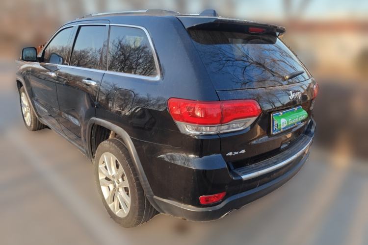 Used Jeep Grand Cherokee 2017 3.0L Comfort Navigation Edition Rear Left 45 Deg