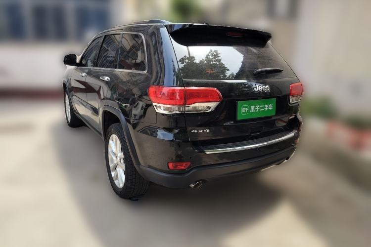 Used Jeep Grand Cherokee 2017 3.6L Elite Navigation Edition Rear Left 45 Deg
