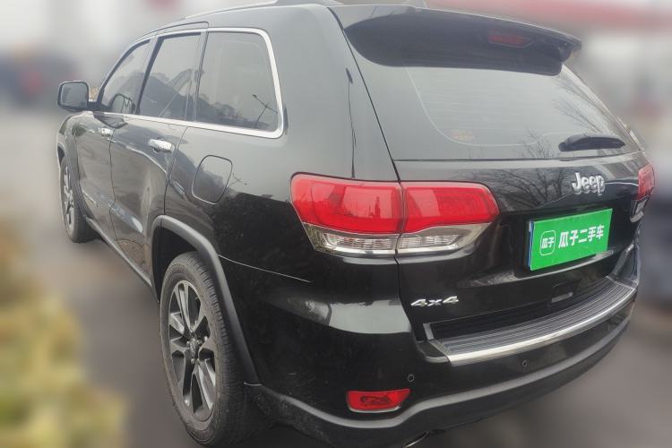 Used Jeep Grand Cherokee 2017 3.6L Elite Navigation Edition Rear Left 45 Deg