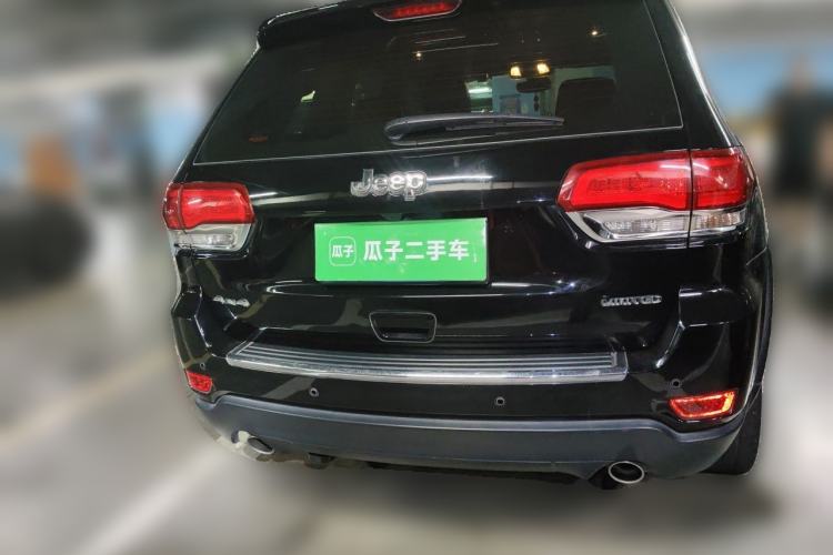 Used Jeep Grand Cherokee 2017 3.6L Elite Navigation Edition Rear
