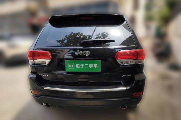 Used Jeep Grand Cherokee 2017 3.6L Elite Navigation Edition Rear