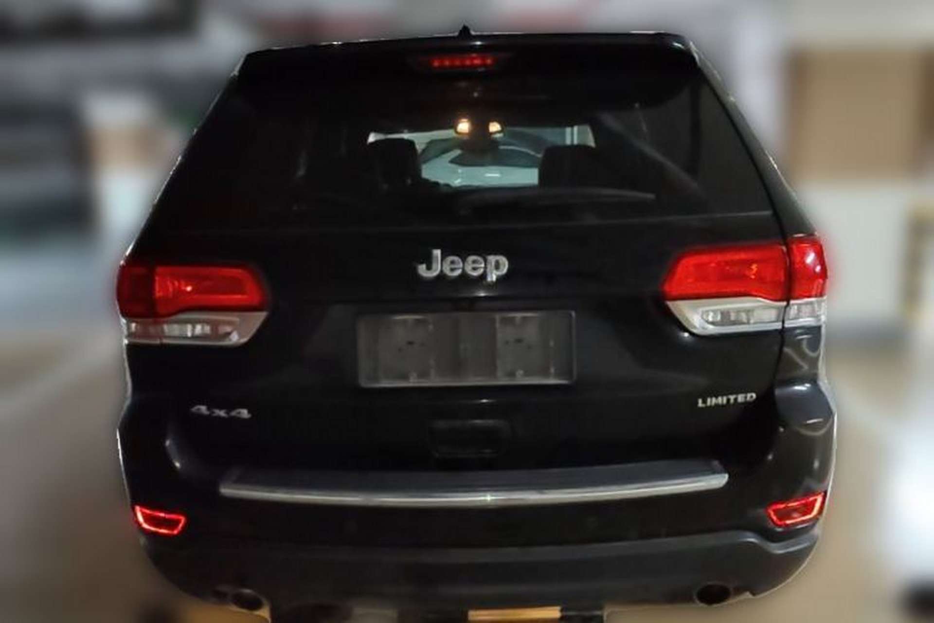 Used Jeep Grand Cherokee 2017 3.0L Elite Navigation Edition Rear
