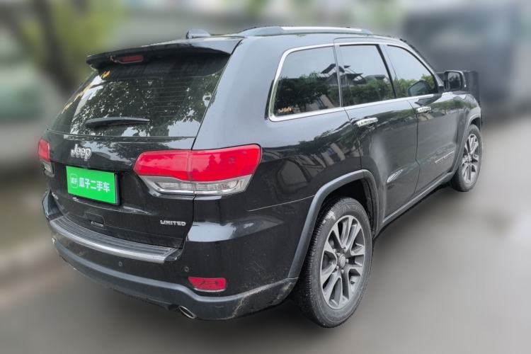 Used Jeep Grand Cherokee 2017 3.0L Elite Navigation Edition Rear Right 45 Deg