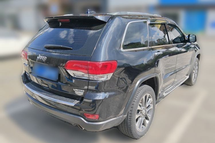 Used Jeep Grand Cherokee 2017 3.0L Elite Navigation Edition Rear Right 45 Deg