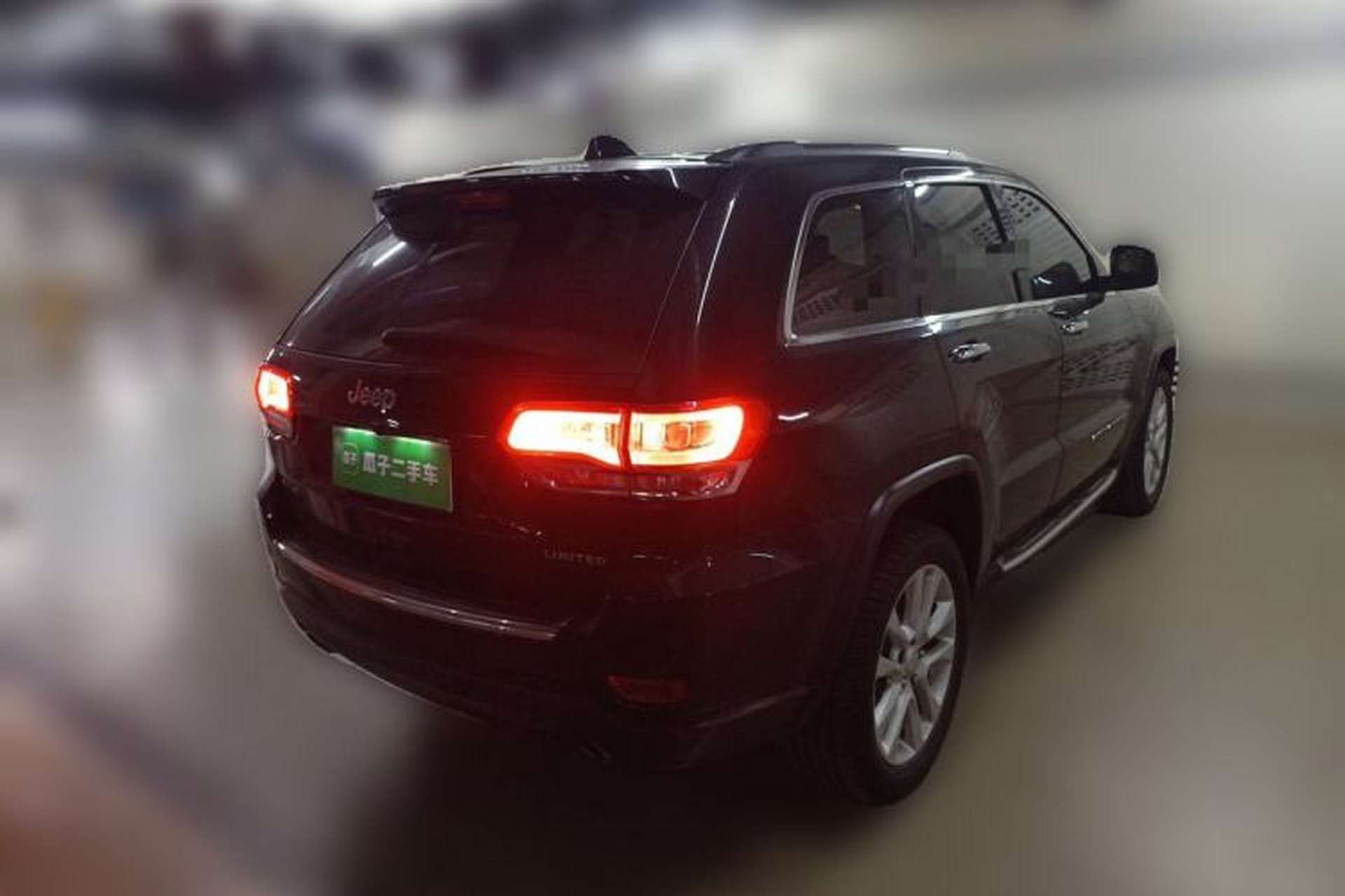 Used Jeep Grand Cherokee 2017 3.0L Comfort Navigation Edition Rear Right 45 Deg