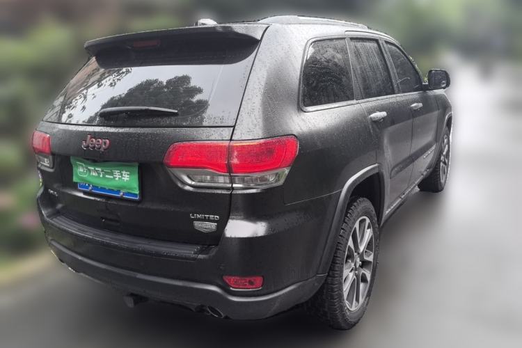 Used Jeep Grand Cherokee 2017 3.0L Elite Navigation Edition Rear Right 45 Deg