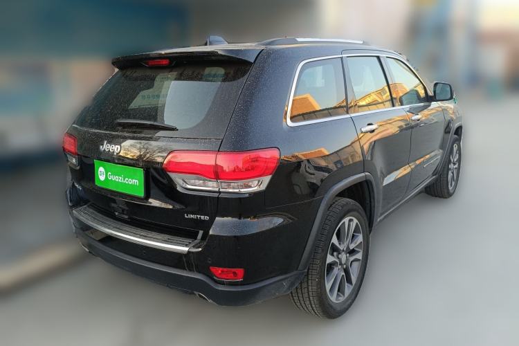 Used Jeep Grand Cherokee 2017 3.6L Elite Navigation Edition Rear Right 45 Deg